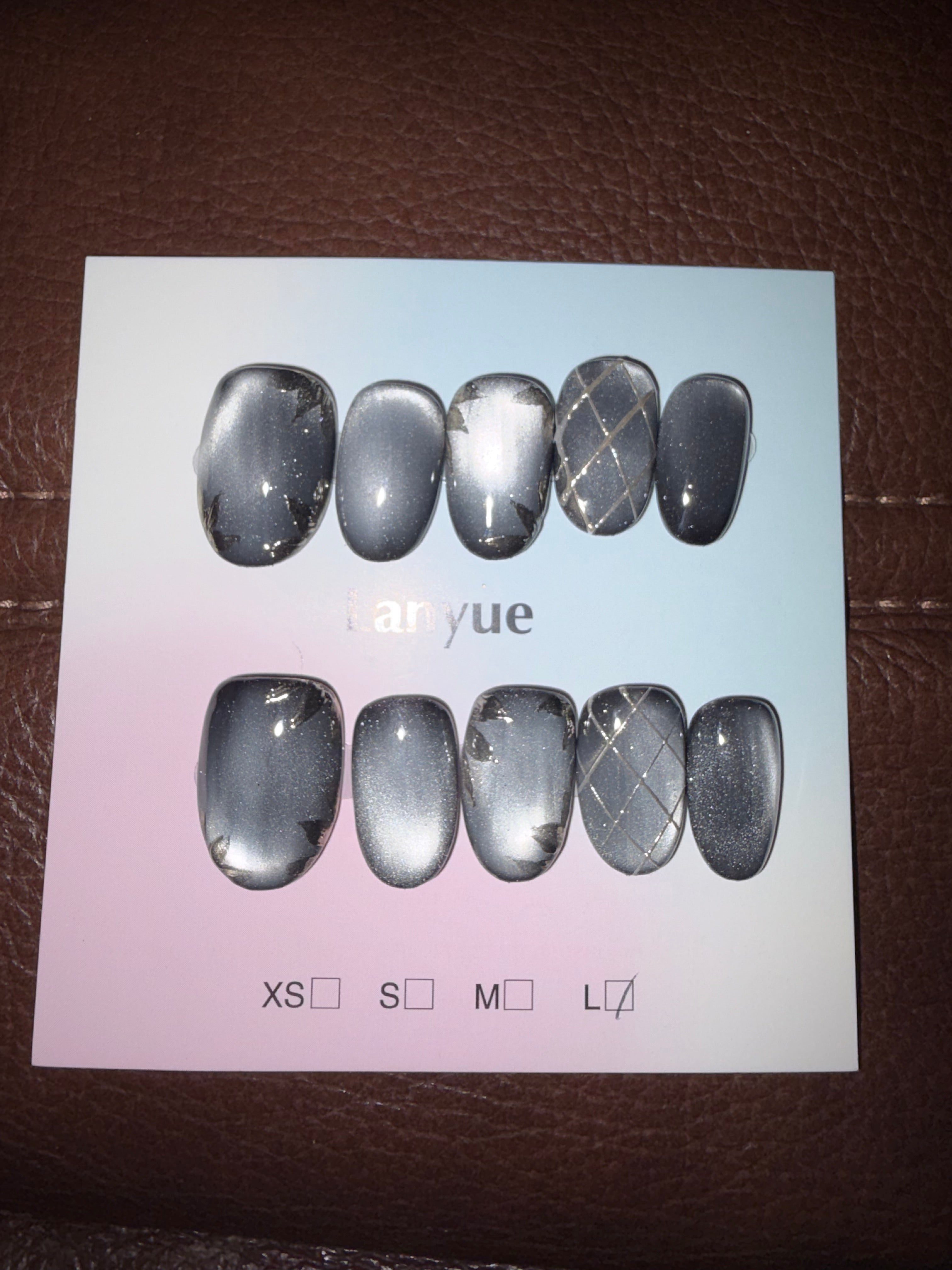 Silver Cateye Press Ons