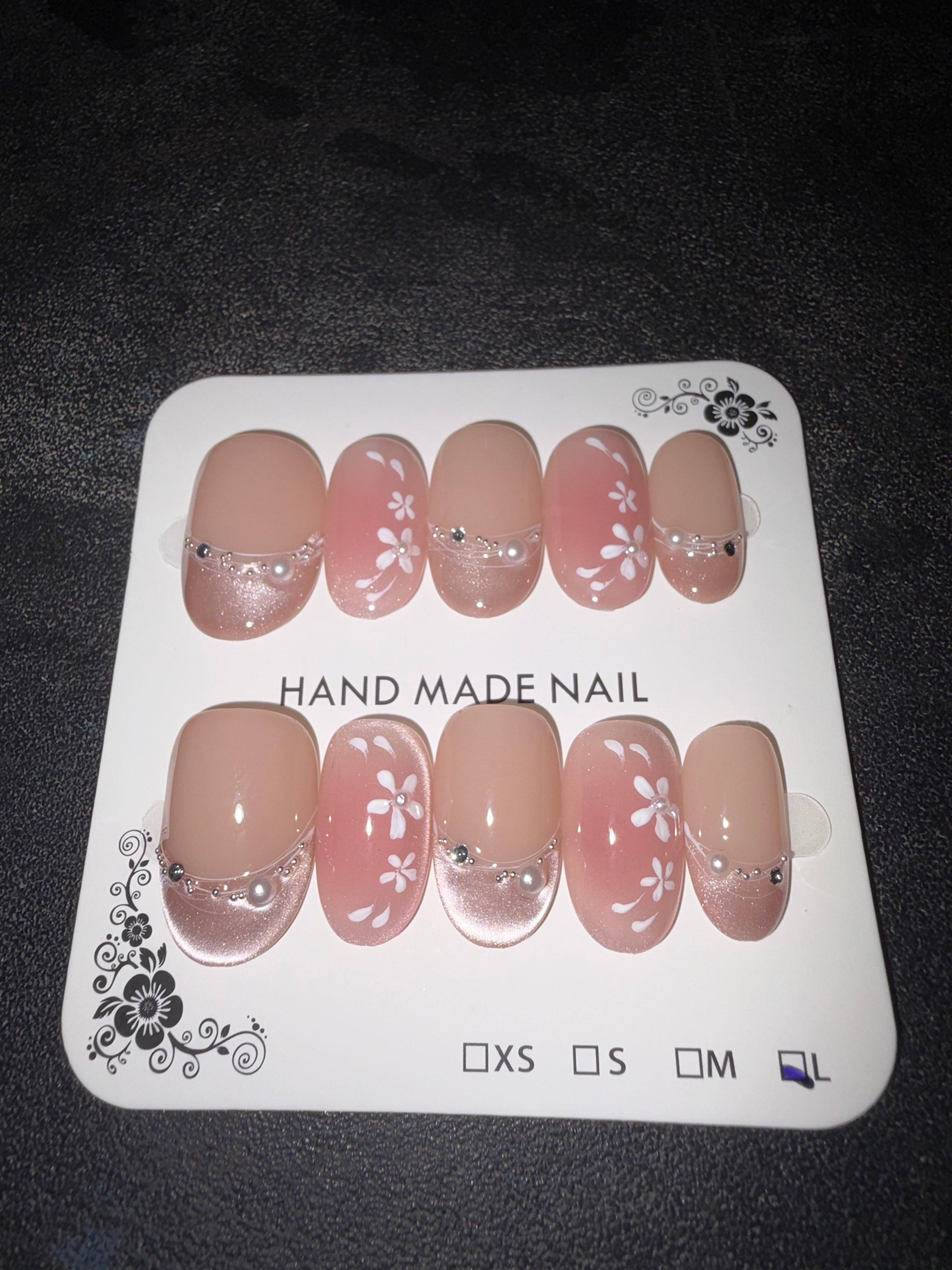 Nude pink floral round press on nails