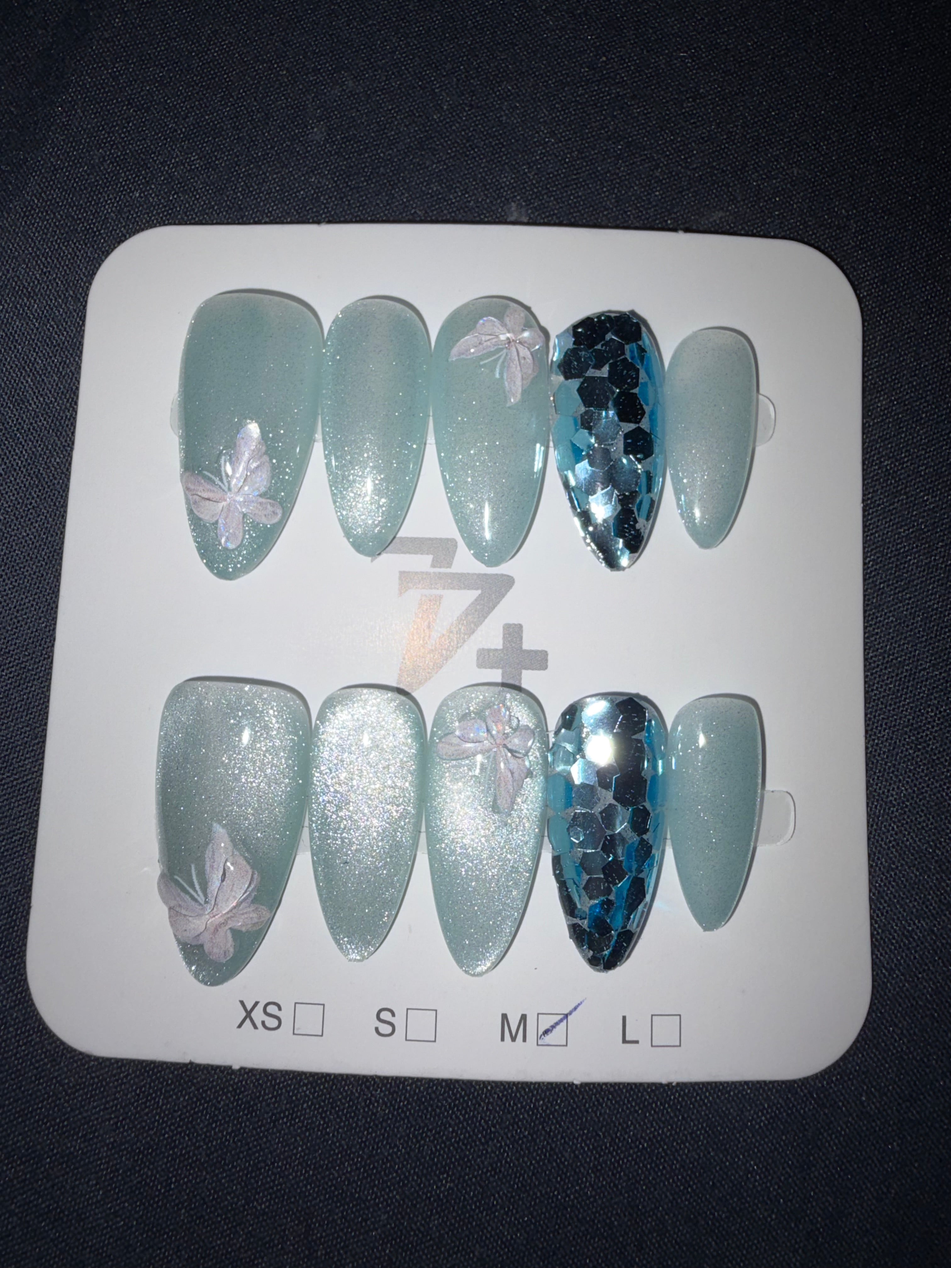 77 Cateye glitter press ons