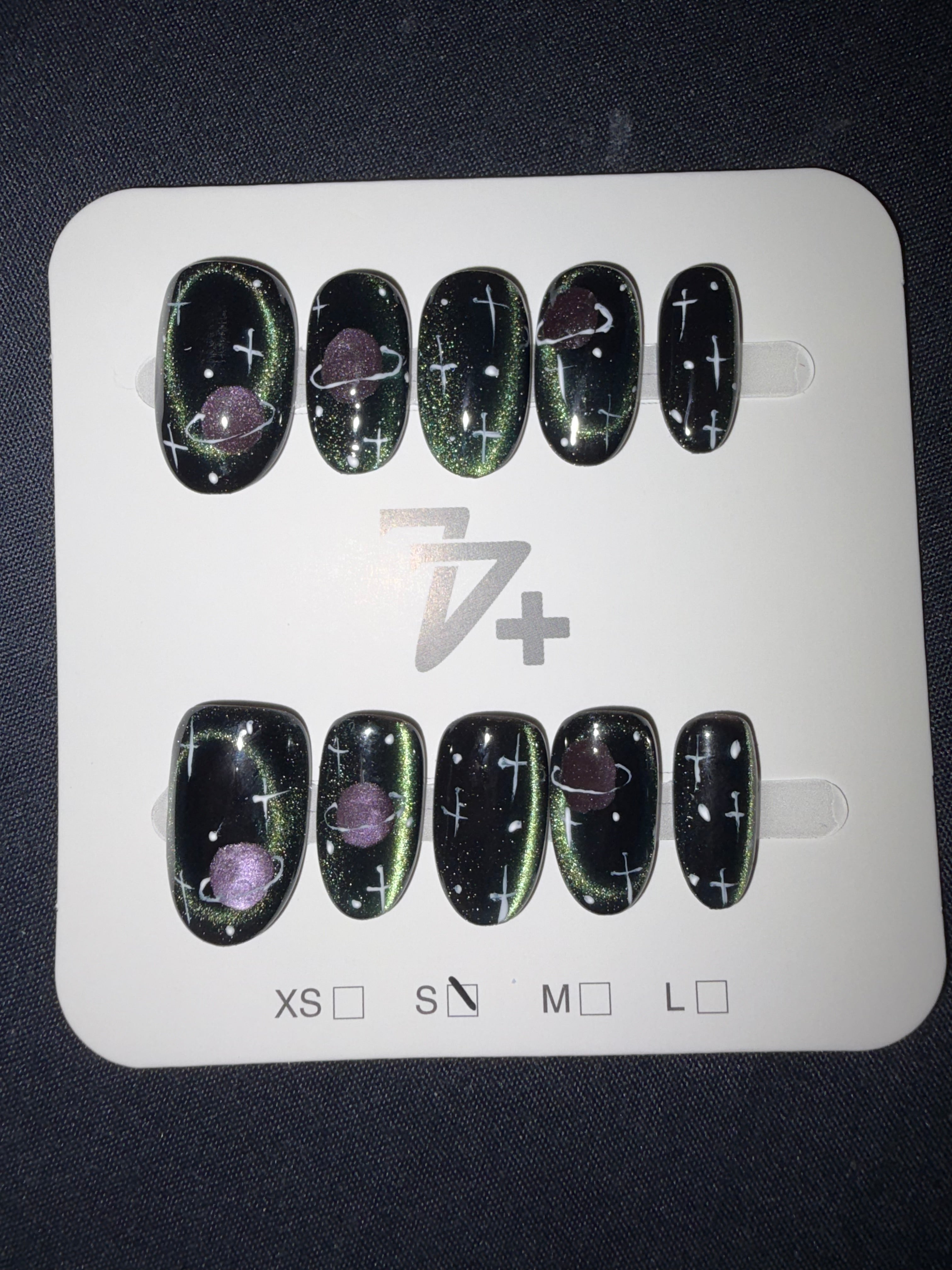 77 Galaxy press ons