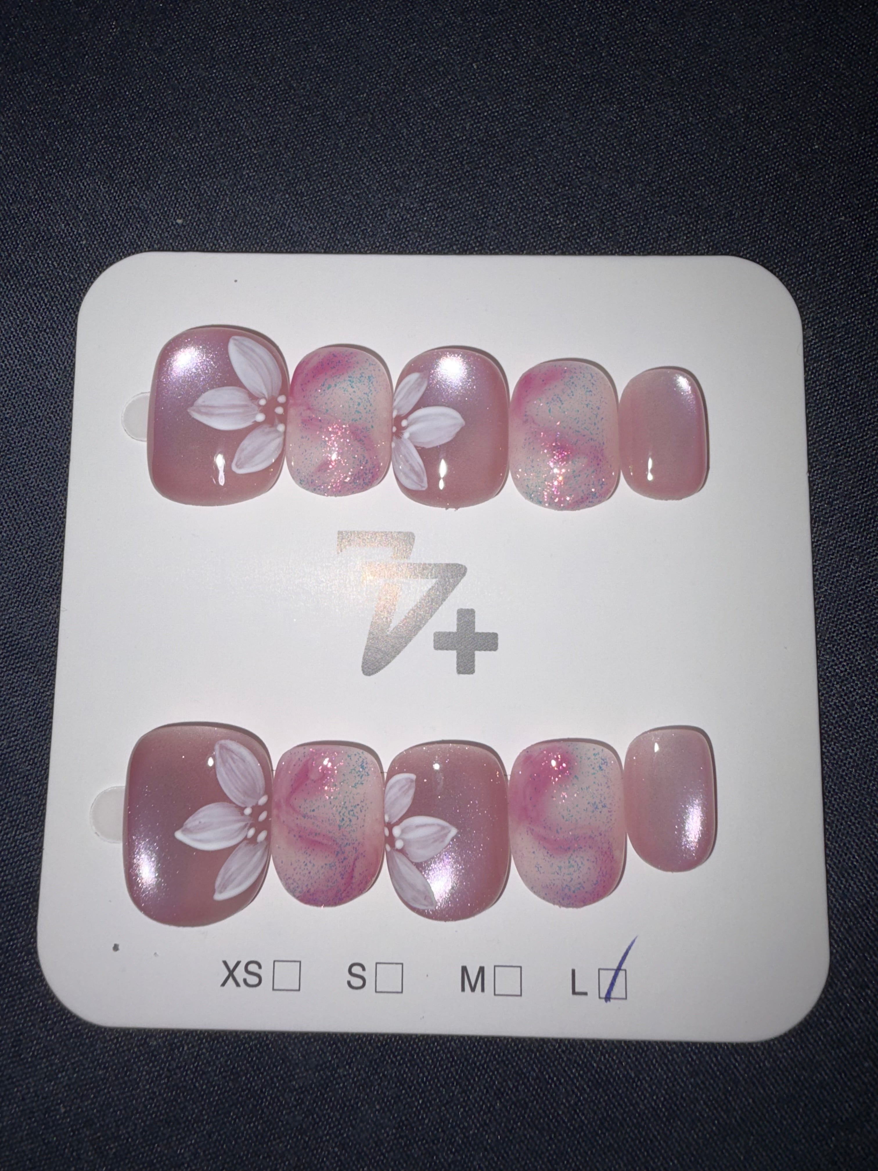 77 Super Short press on nails