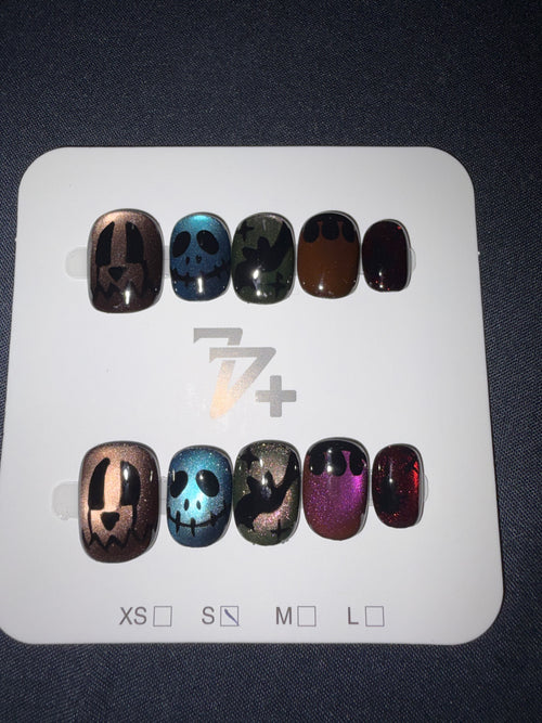 77 Halloween press ons