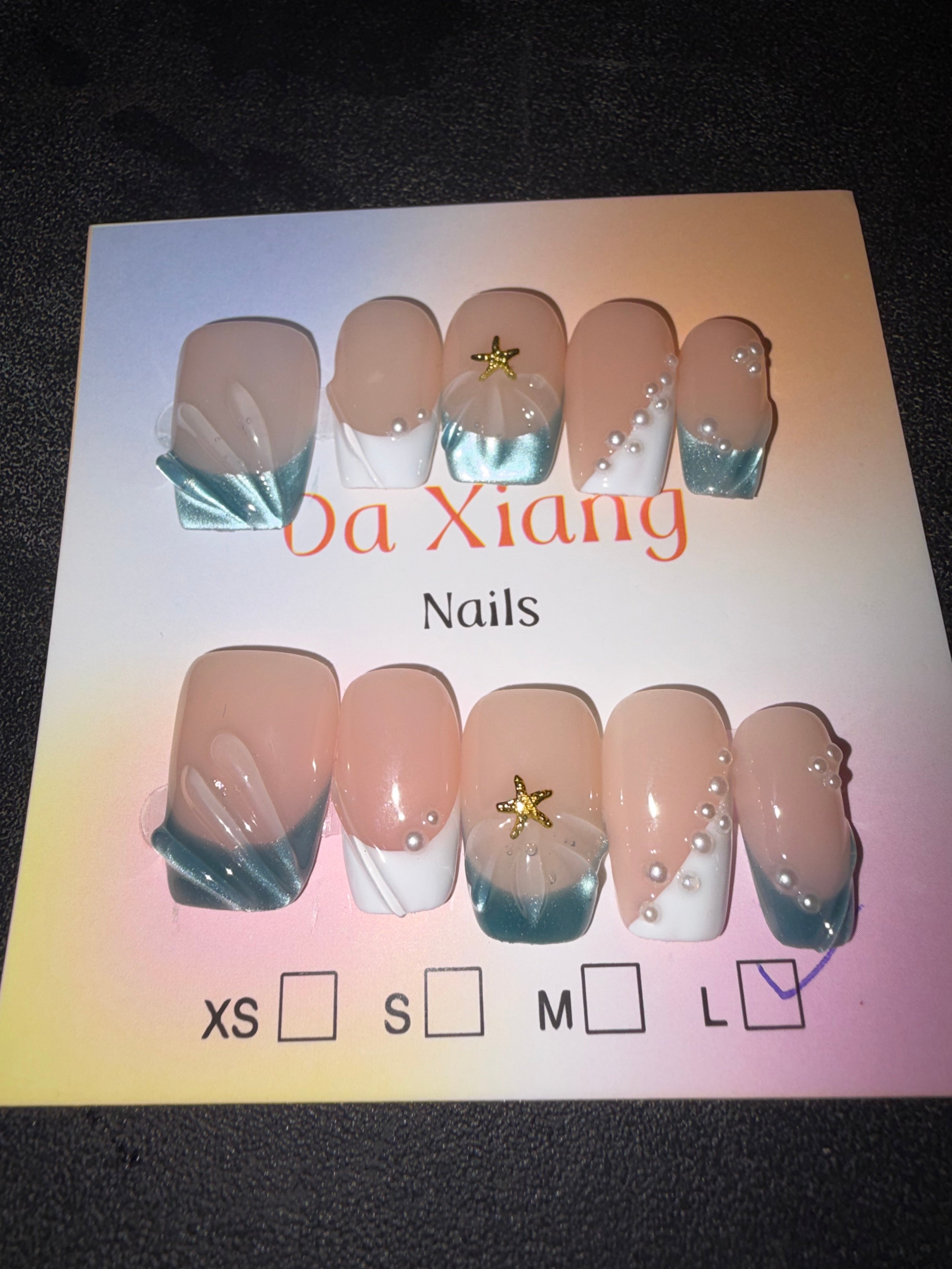 Beachy vibes press on nails