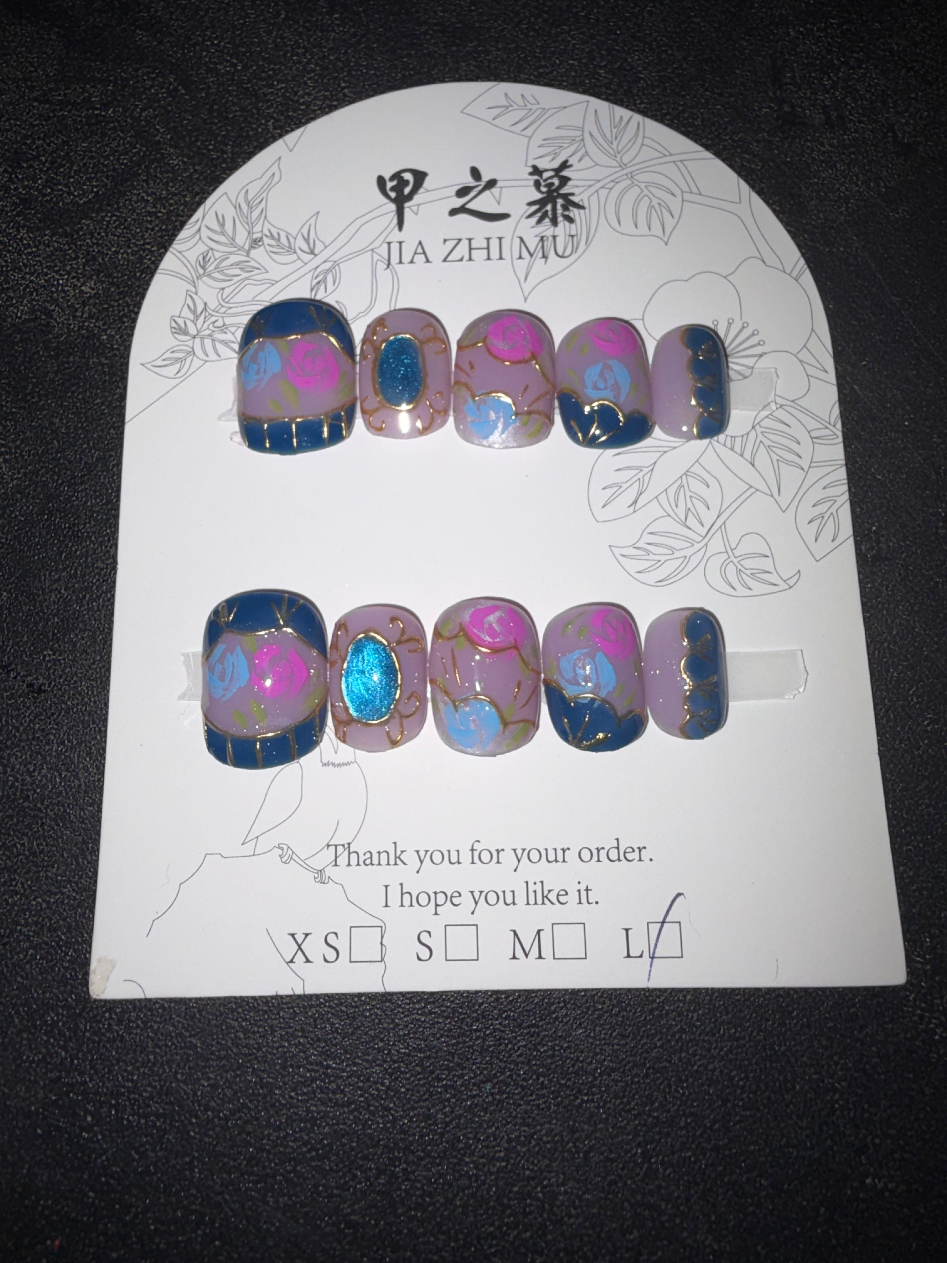 Blue Gold Pink Jia Zhi Mu press on set