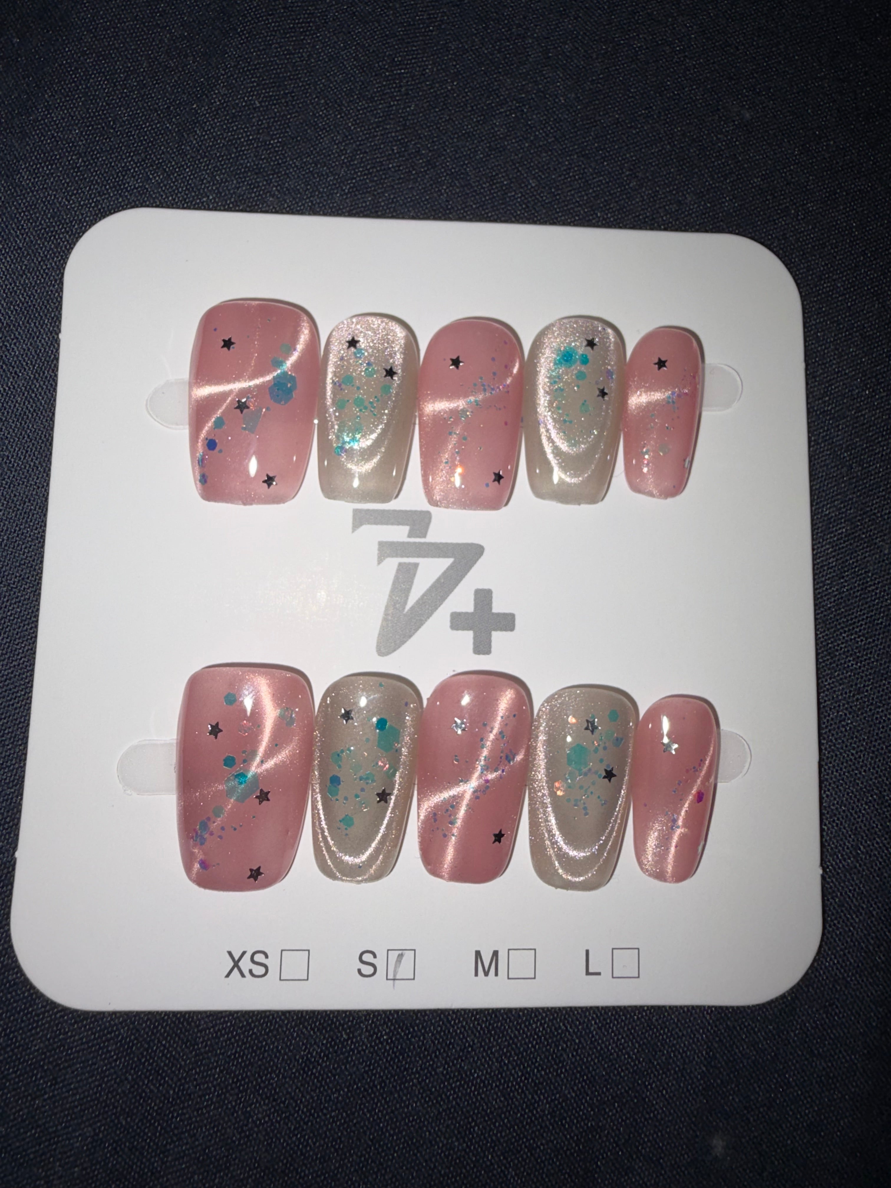 77 fun cateye press ons