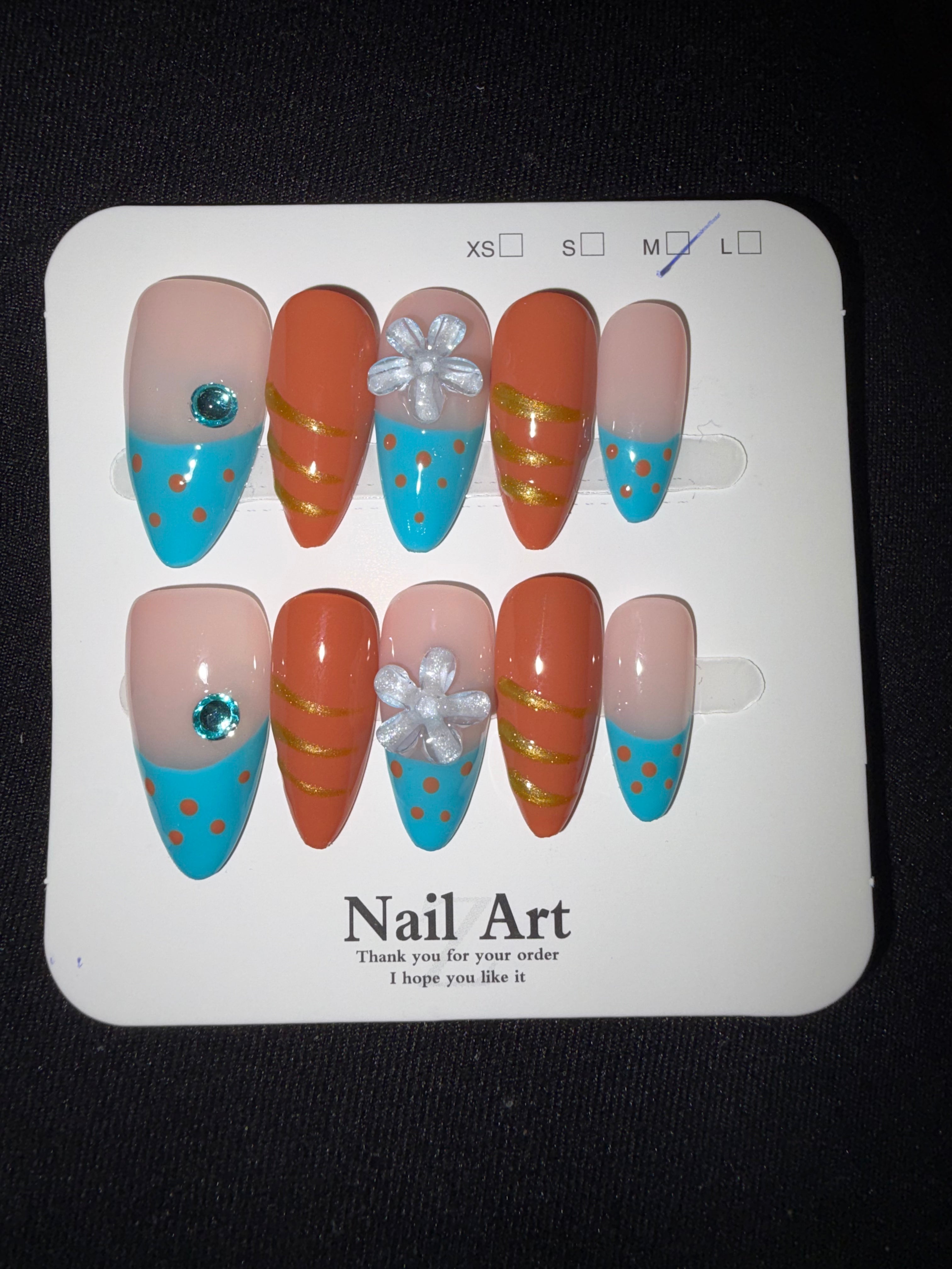 Blue and brown design press on nails